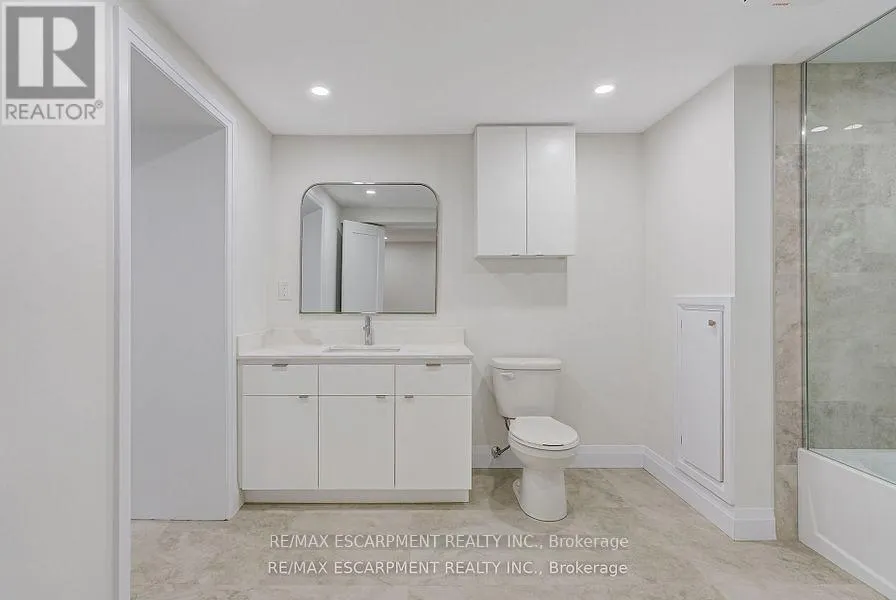 13 SKYLAND DRIVE