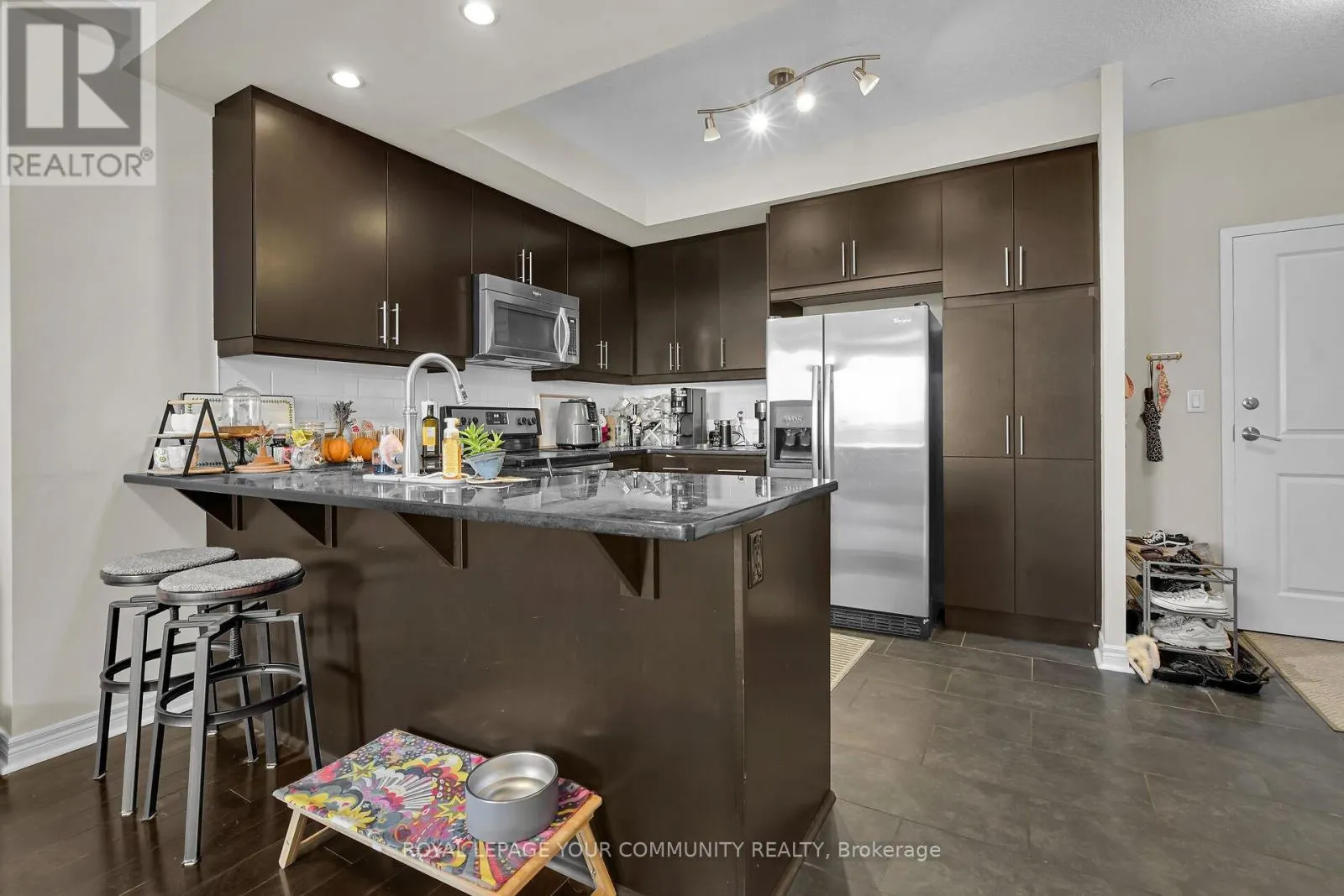 1105 - 330 RIDOUT STREET N