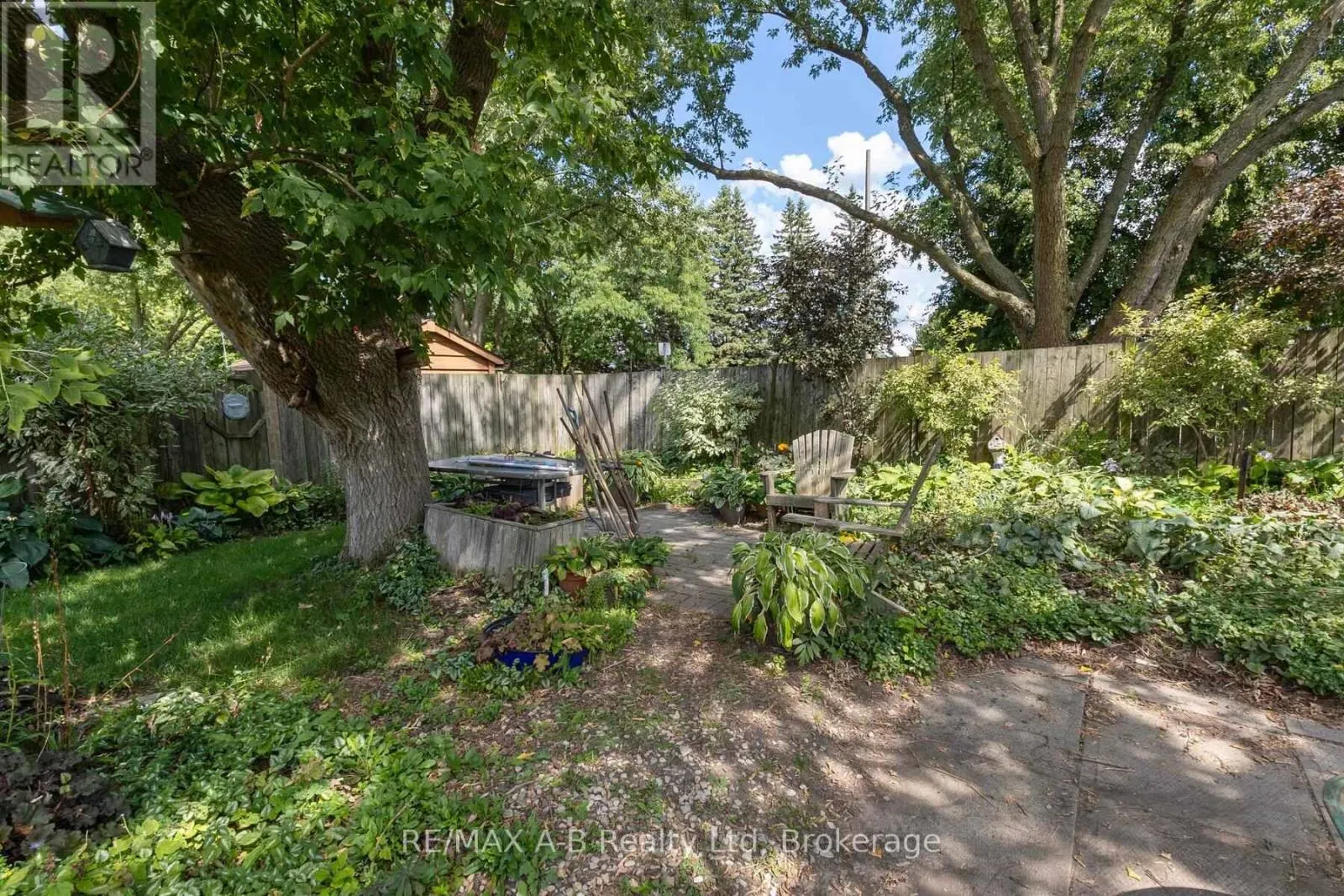 337 WILLOW STREET