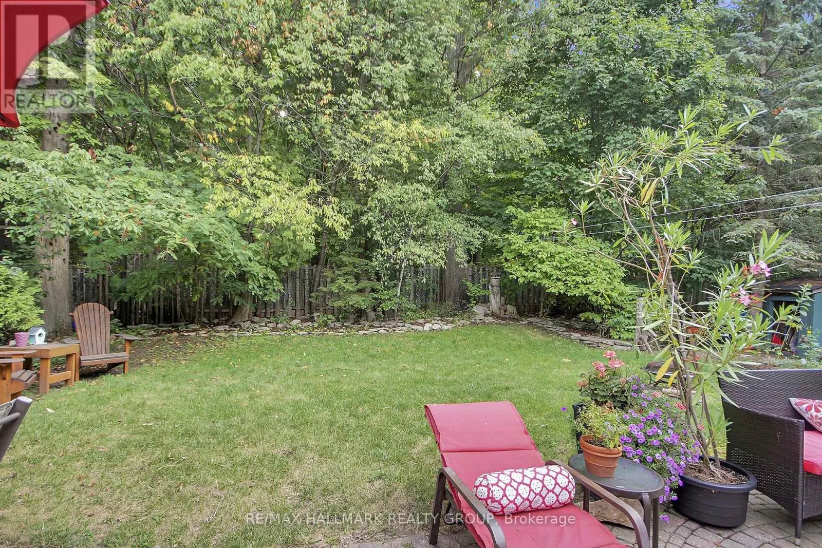 137 SPRINGCREEK CRESCENT