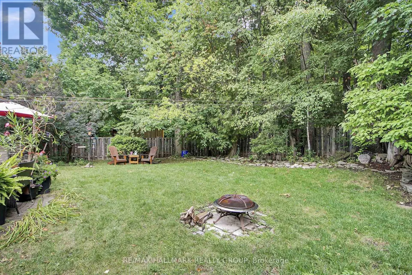 137 SPRINGCREEK CRESCENT