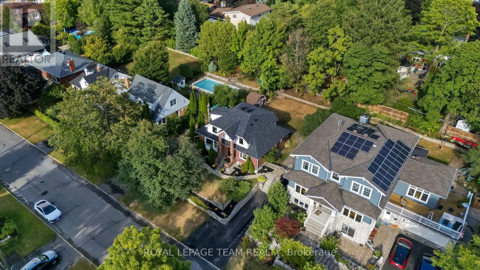 2233 BEAVER AVENUE