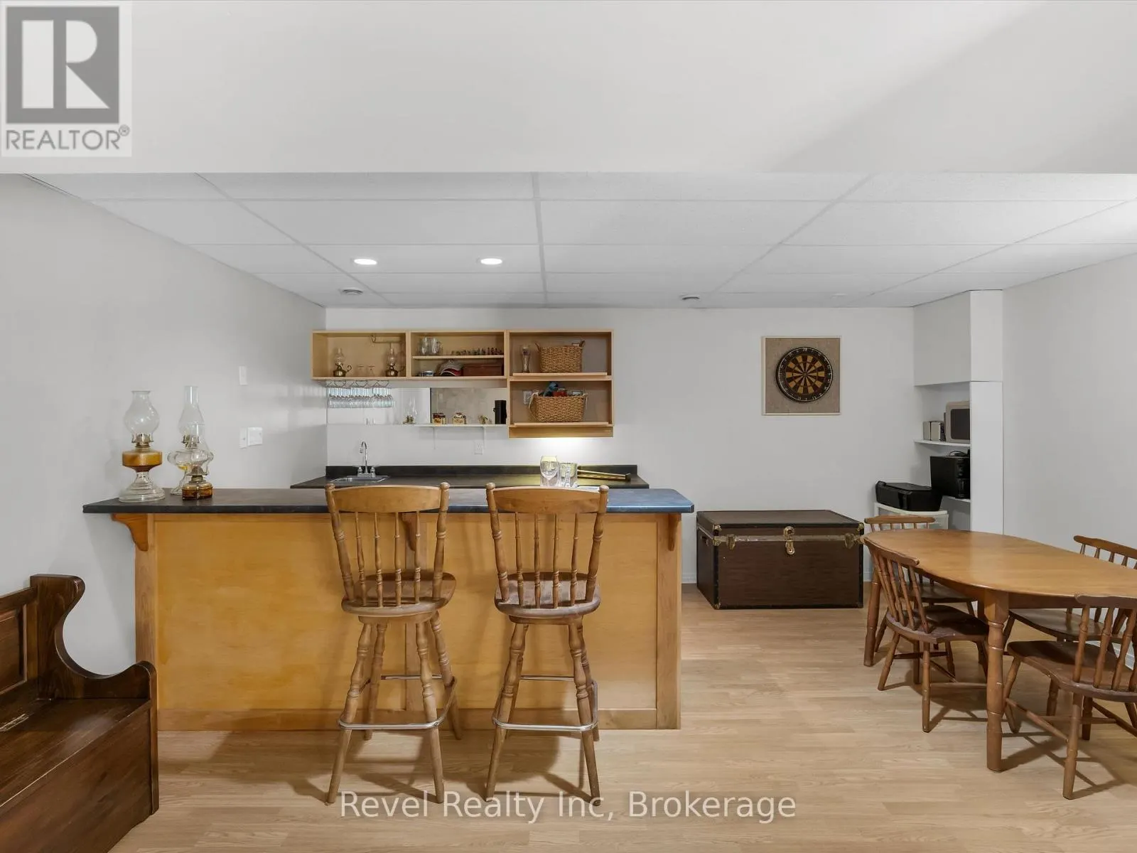 1326 ECHO LAKE ROAD