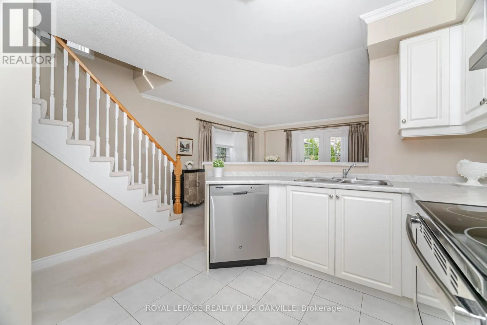 53 KILDONAN CRESCENT