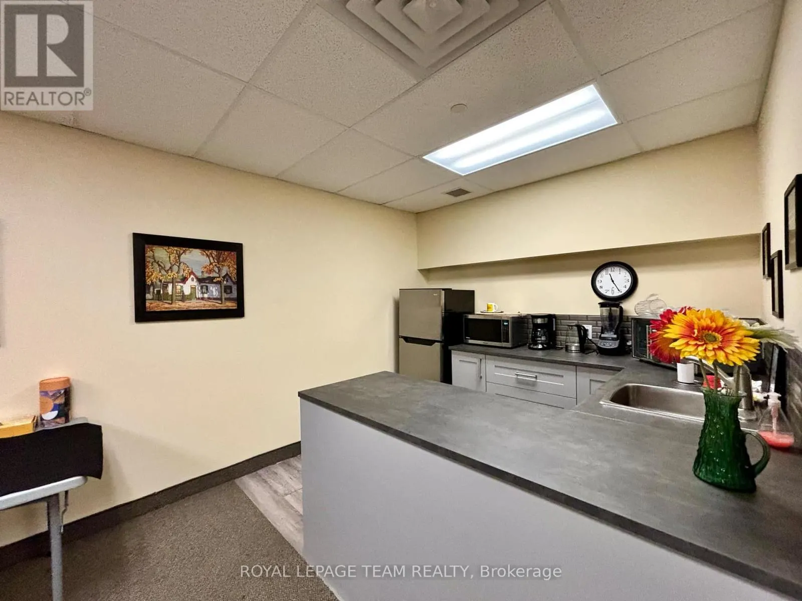 1101 - 2951 RIVERSIDE DRIVE