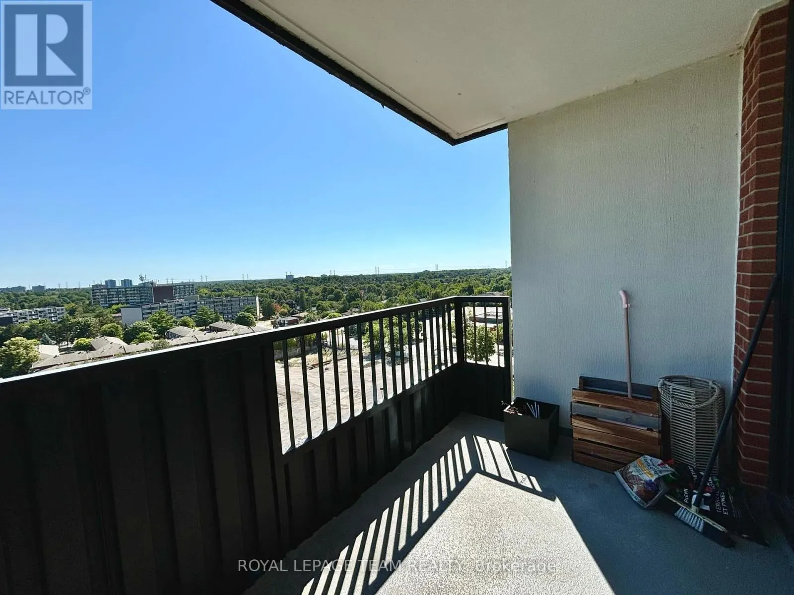 1101 - 2951 RIVERSIDE DRIVE