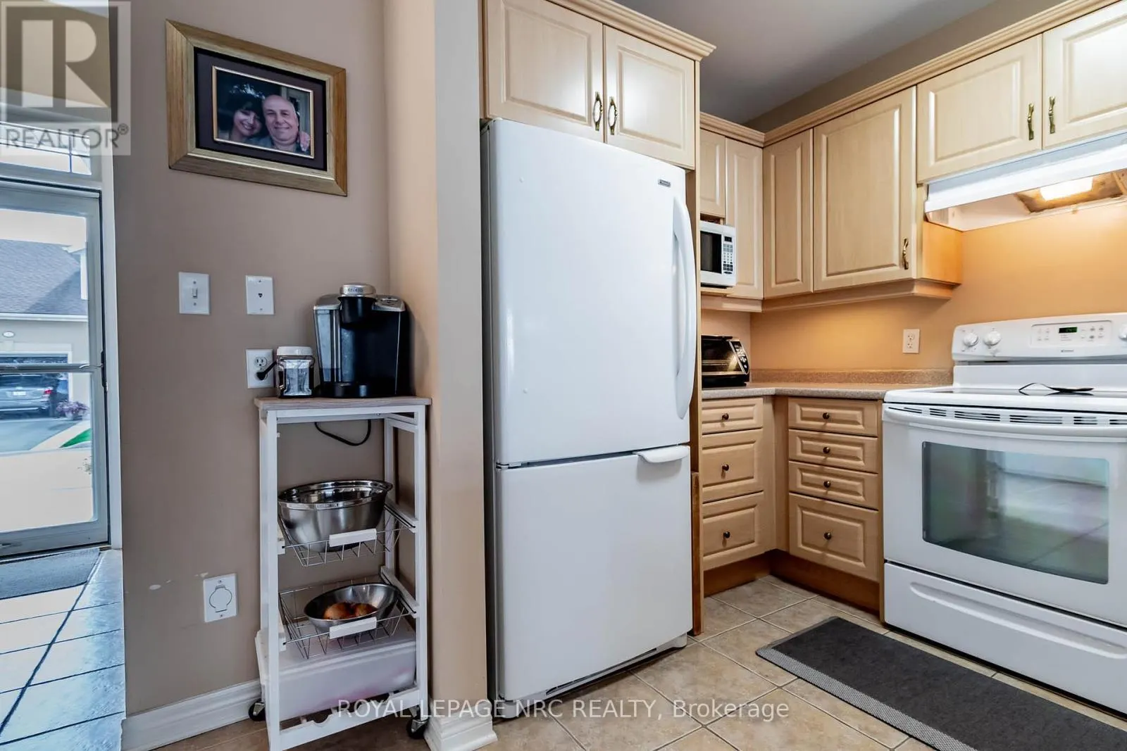 15 - 4300 KALAR ROAD, #15
