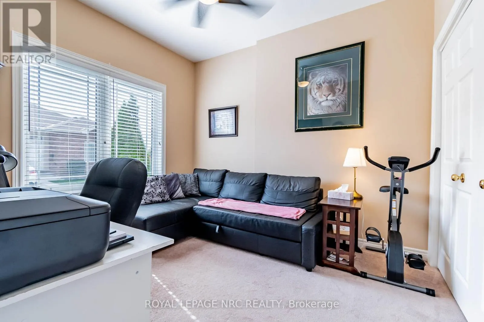 15 - 4300 KALAR ROAD, #15