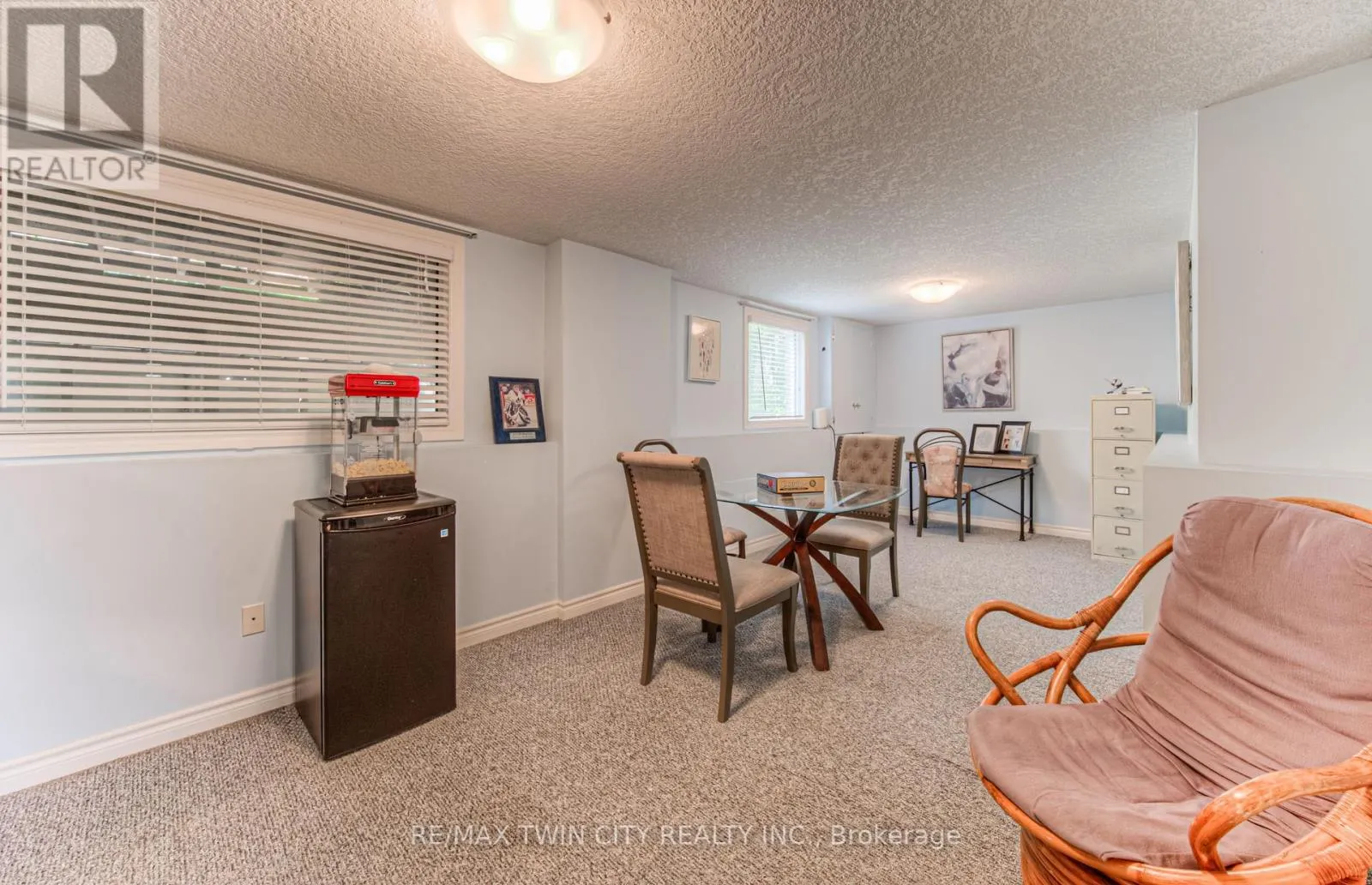 82 ROSENEATH CRESCENT
