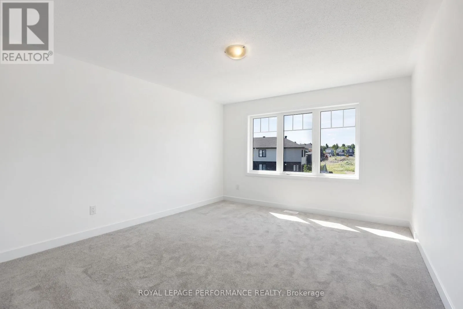 A - 32 DUN SKIPPER WAY