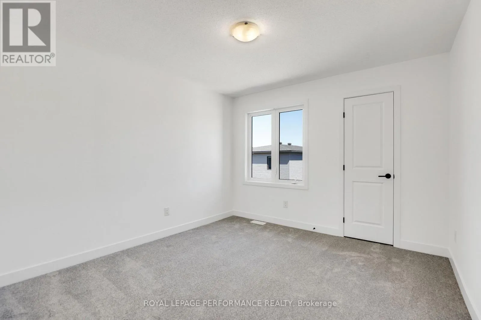 A - 32 DUN SKIPPER WAY