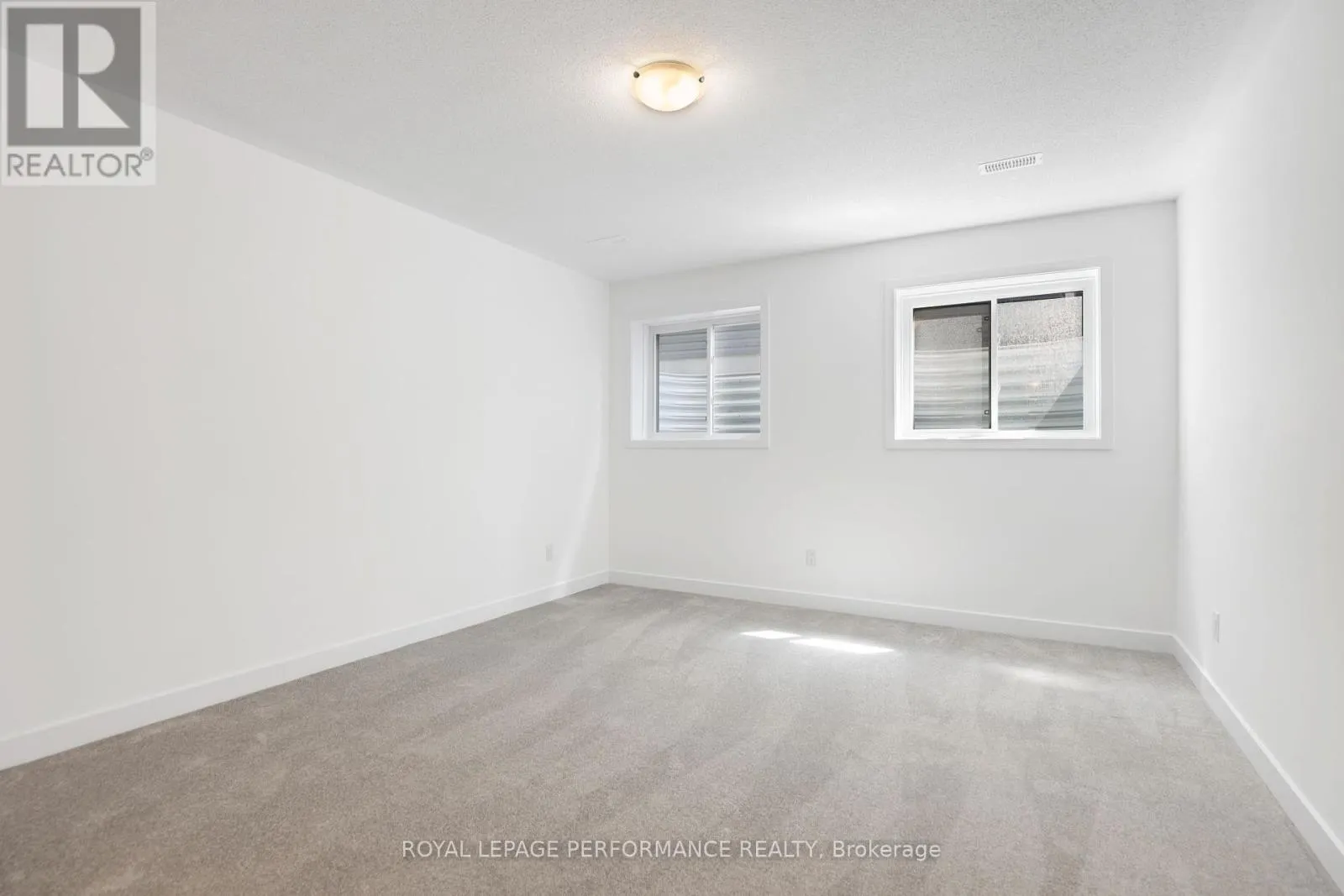 A - 32 DUN SKIPPER WAY