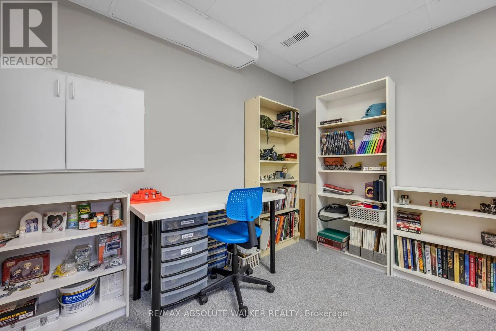 757 CLEARCREST CRESCENT