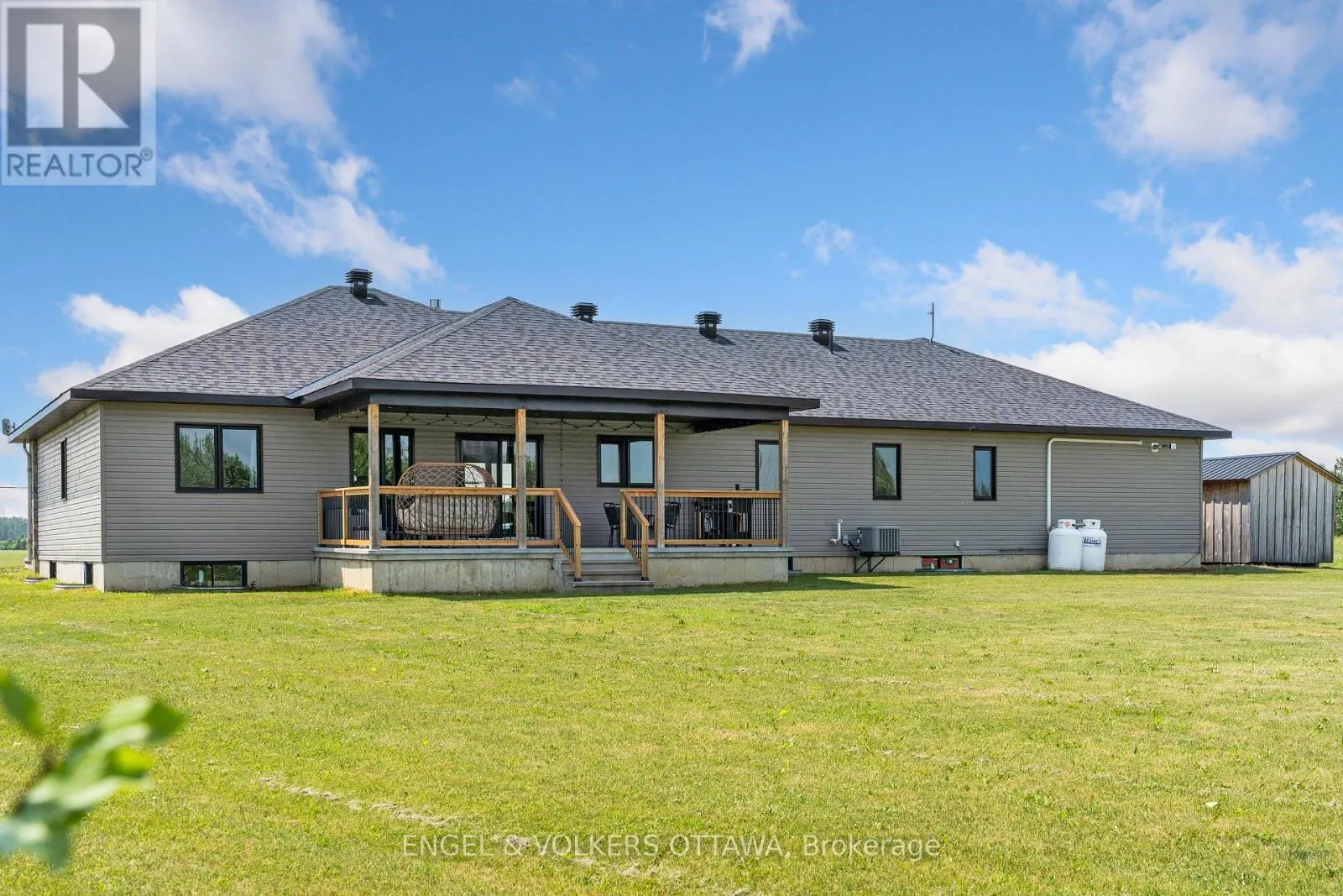 3415 STAGECOACH ROAD