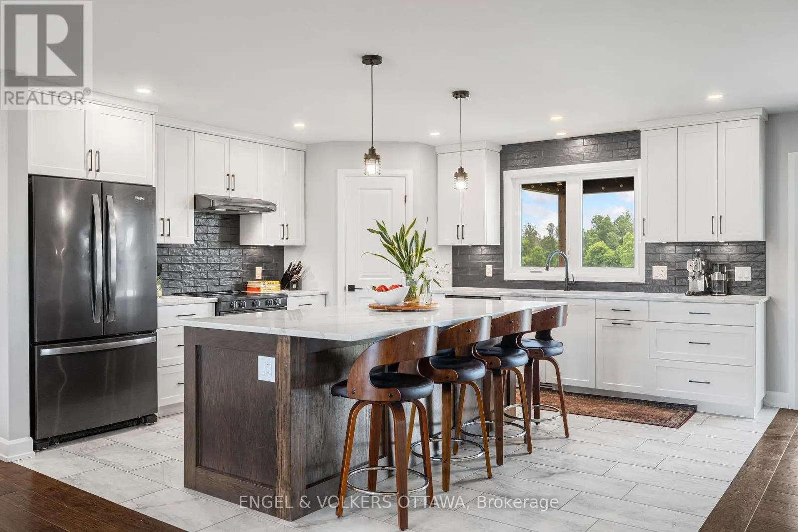 3415 STAGECOACH ROAD