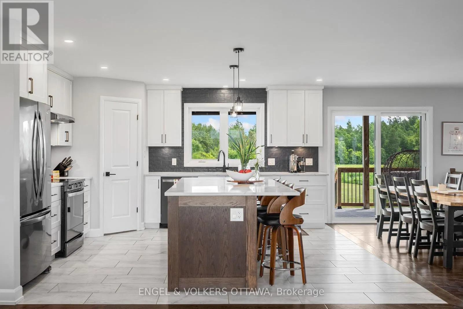 3415 STAGECOACH ROAD