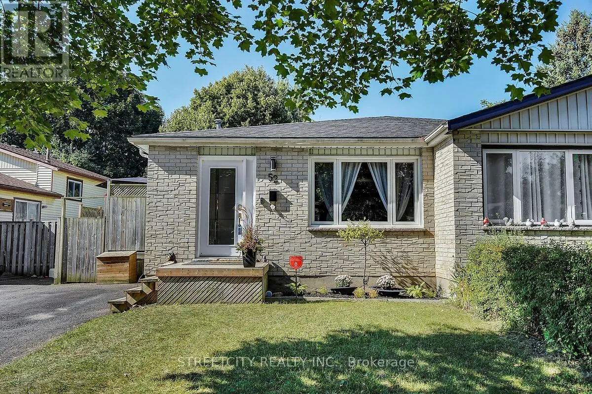 52 ADSWOOD ROAD