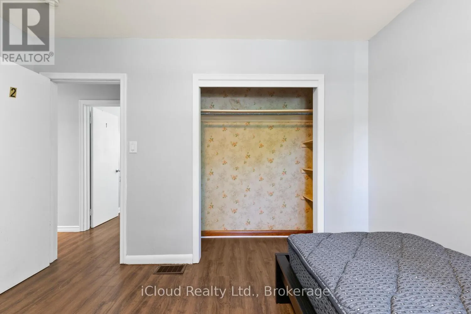 291 NEVILLE DRIVE