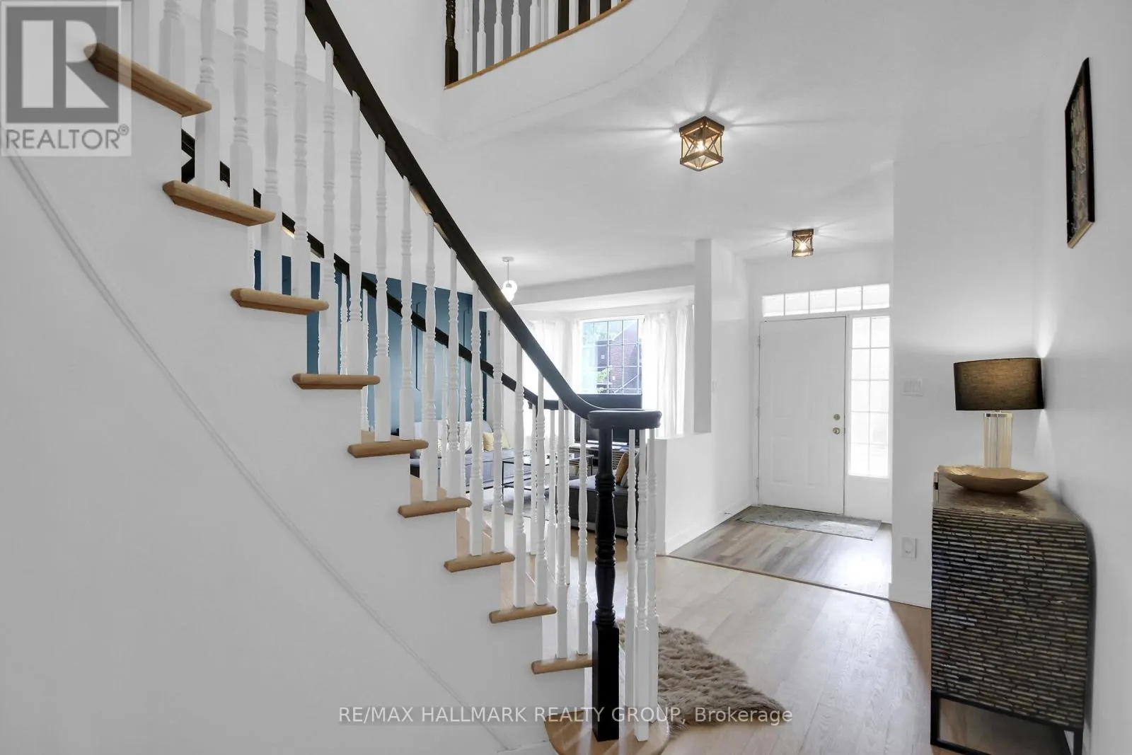 206 ANNAPOLIS CIRCLE