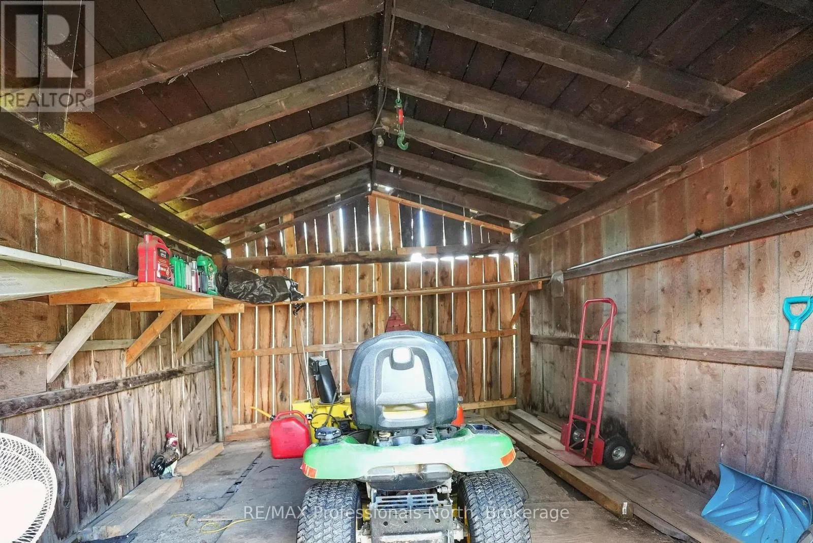 4072 GELERT ROAD
