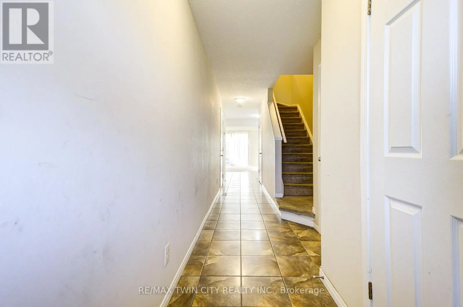 29 GRAND FLATS TRAIL