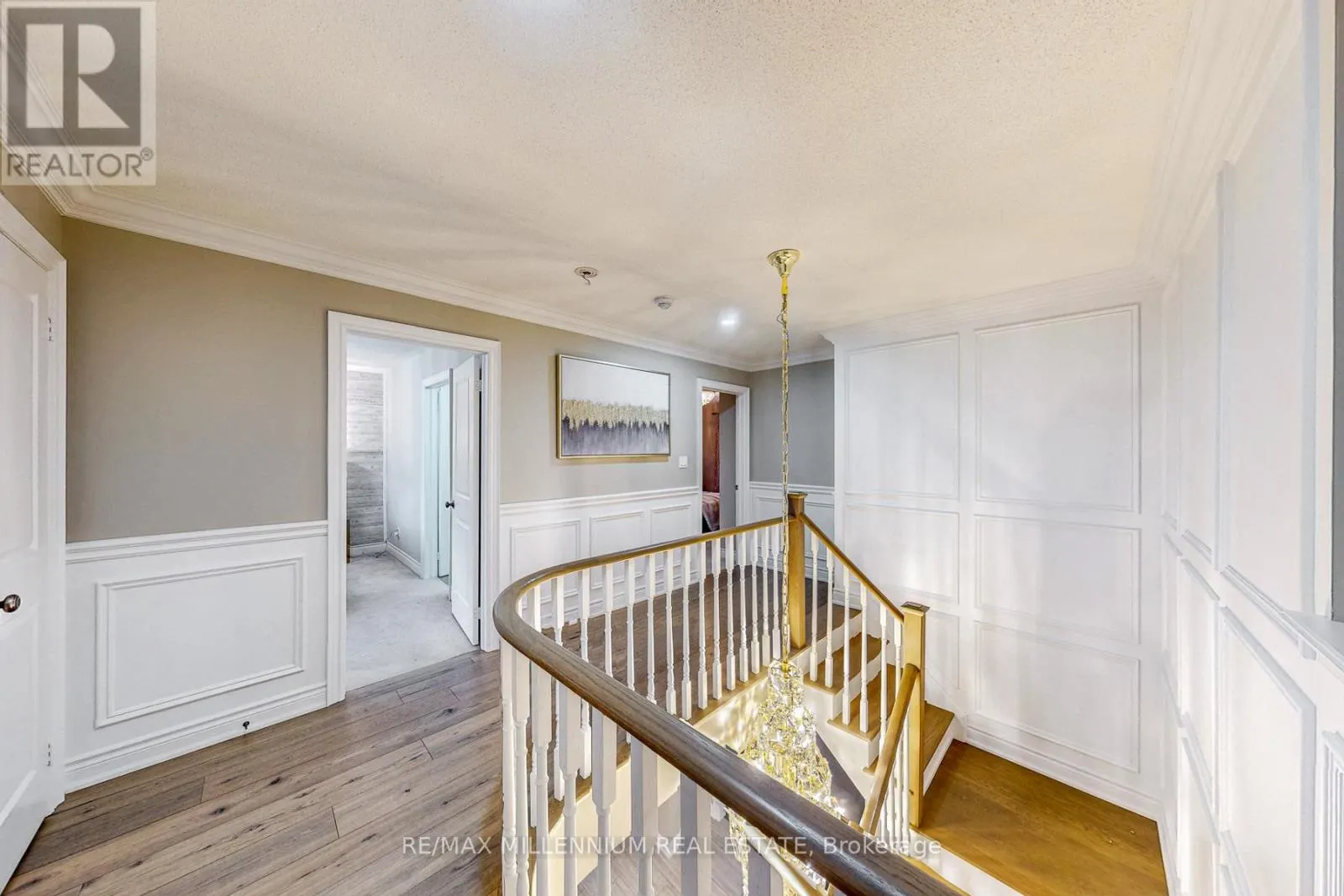 19 MITCHELL CRESCENT