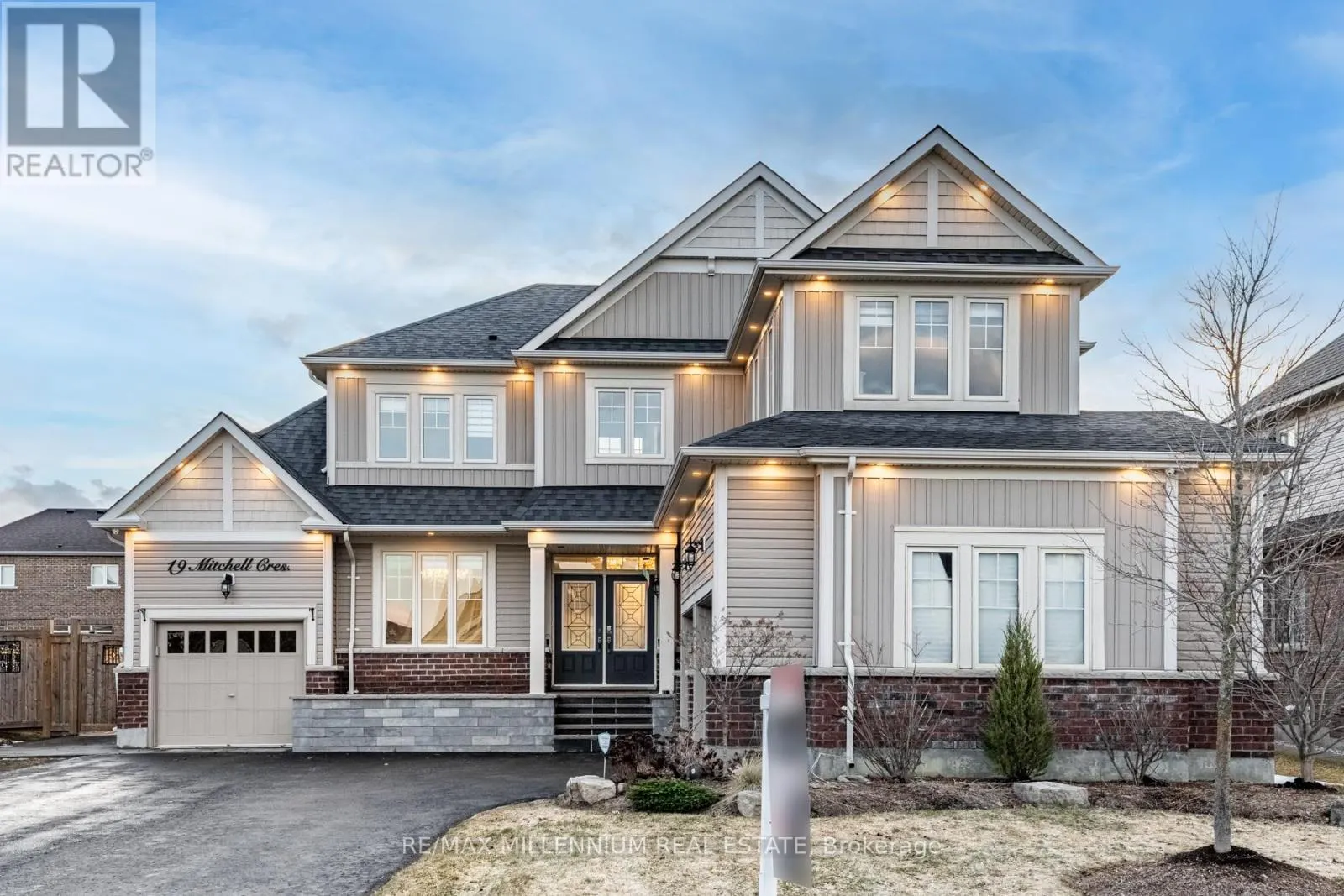 19 MITCHELL CRESCENT