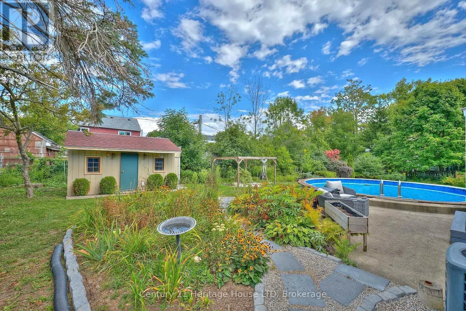 15 MALKIN AVENUE