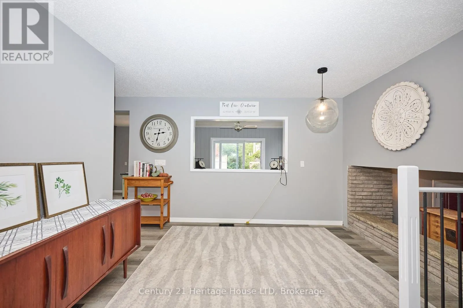 15 MALKIN AVENUE