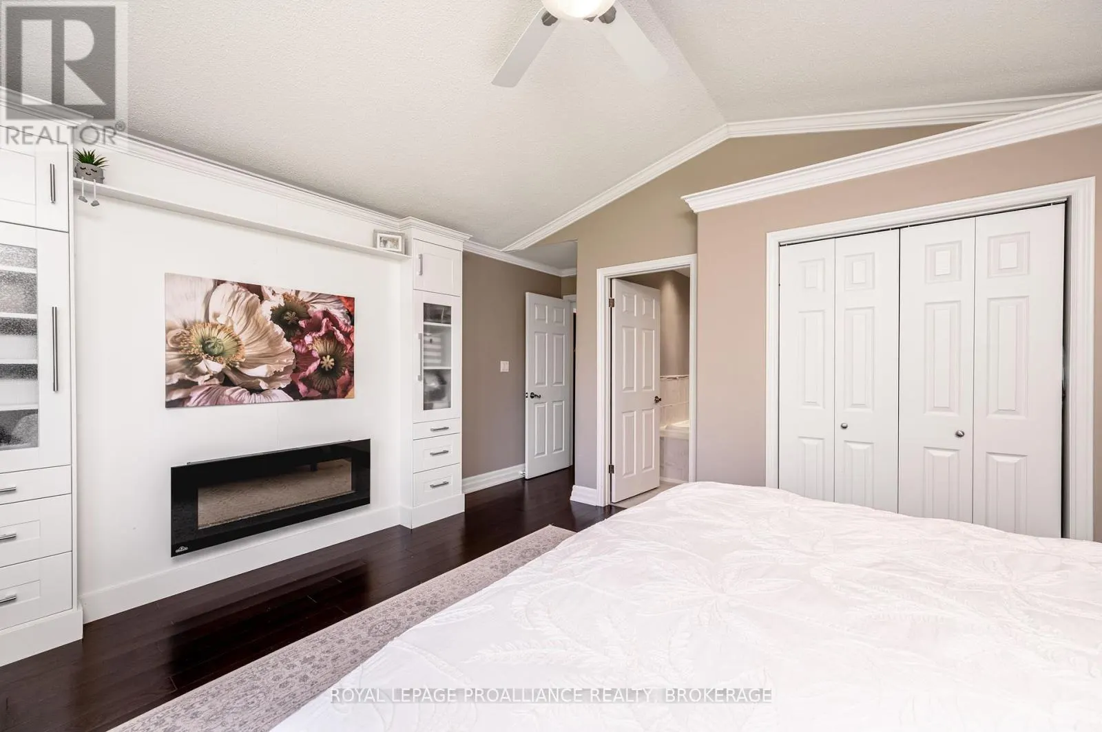 1800 RADAGE ROAD
