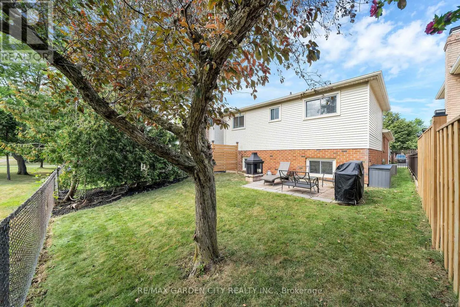 41 SANDRA CRESCENT