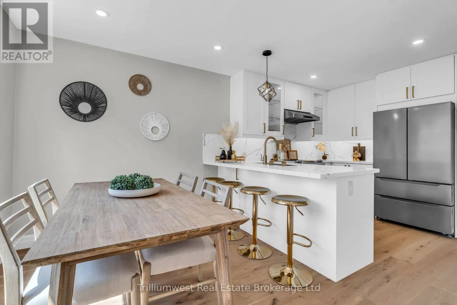 8 CHADWICK AVENUE