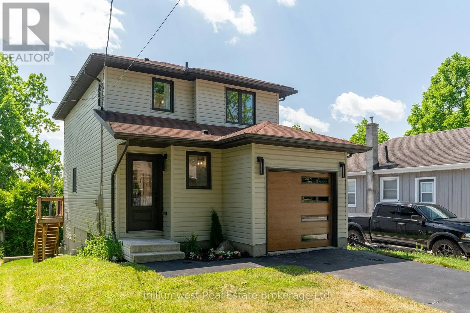 8 CHADWICK AVENUE