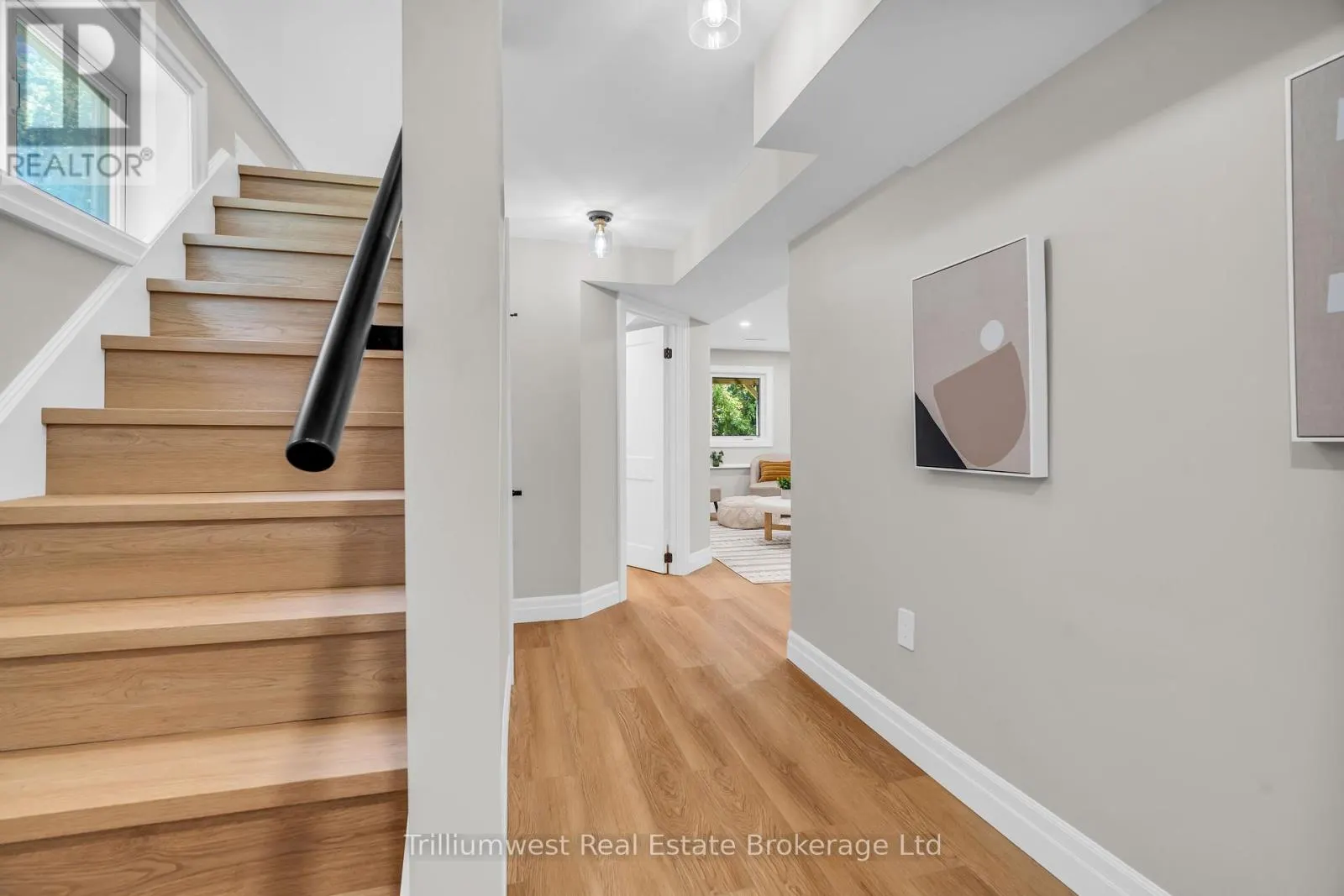 8 CHADWICK AVENUE