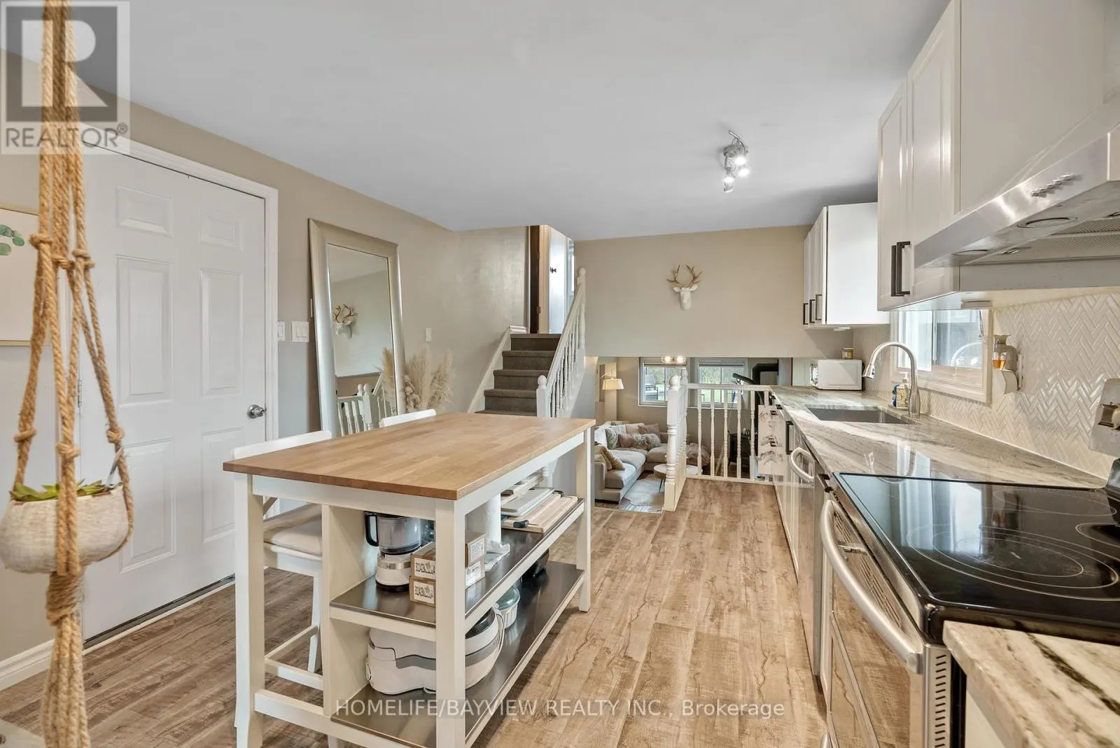 333 PRESTON PARKWAY