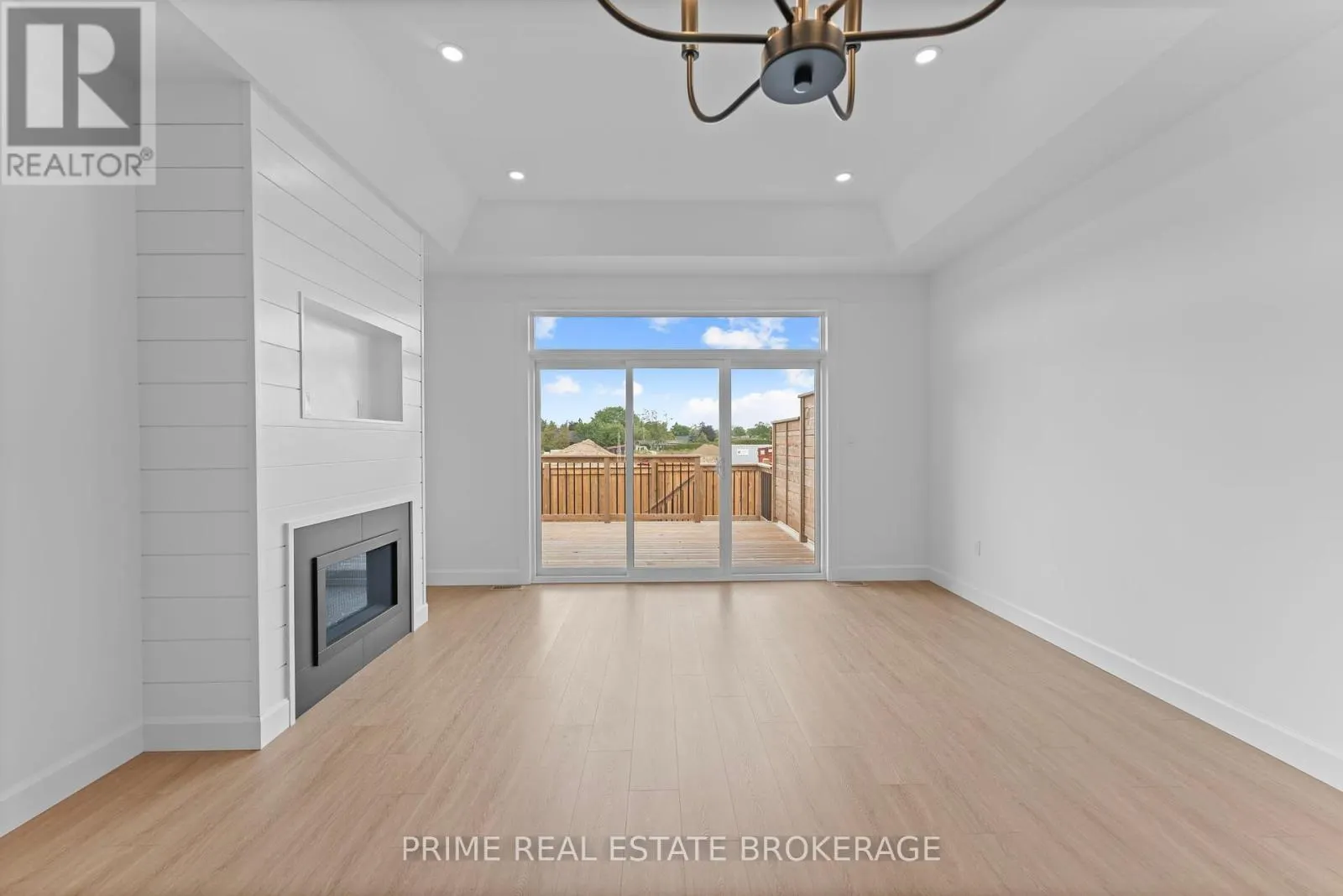 1 - 110 COASTAL CRESCENT, #1