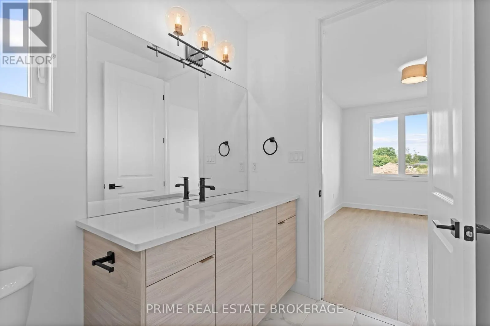 1 - 110 COASTAL CRESCENT, #1