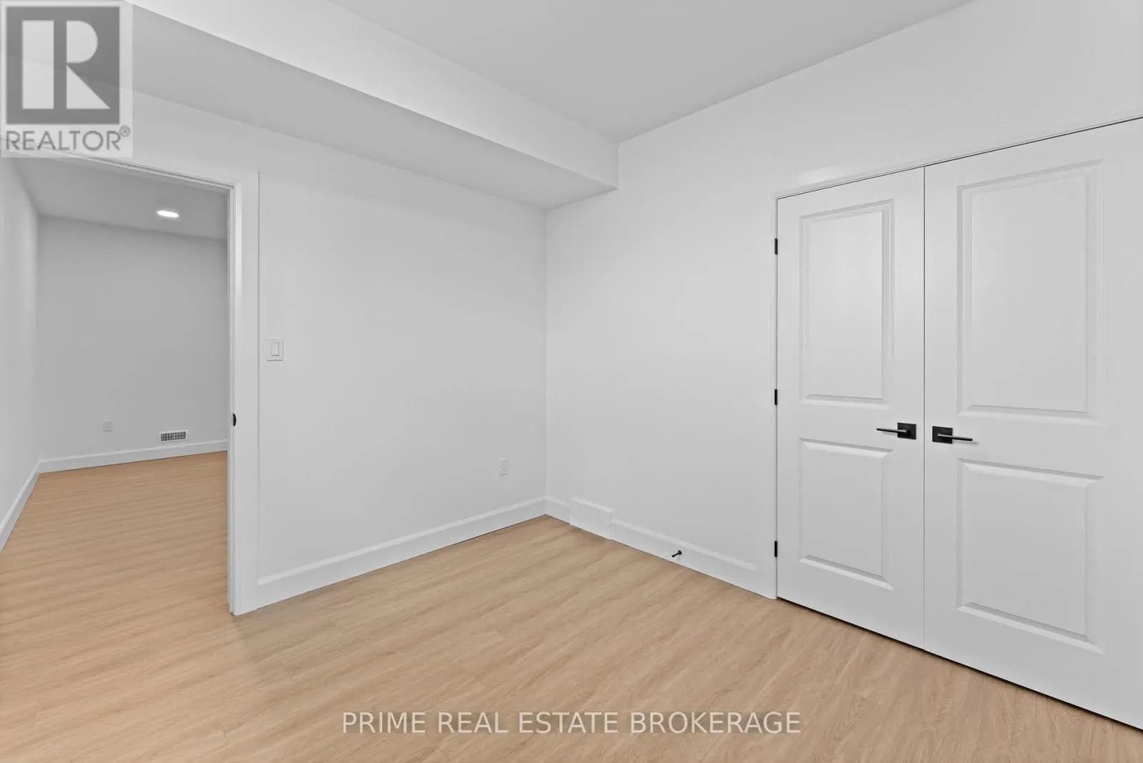 1 - 110 COASTAL CRESCENT, #1