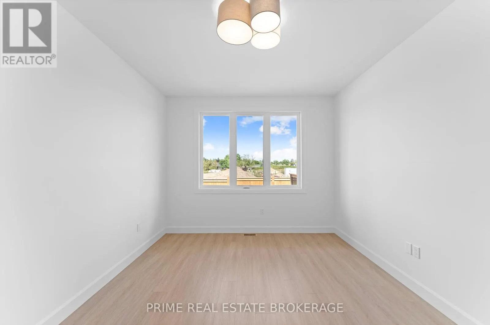 1 - 110 COASTAL CRESCENT, #1