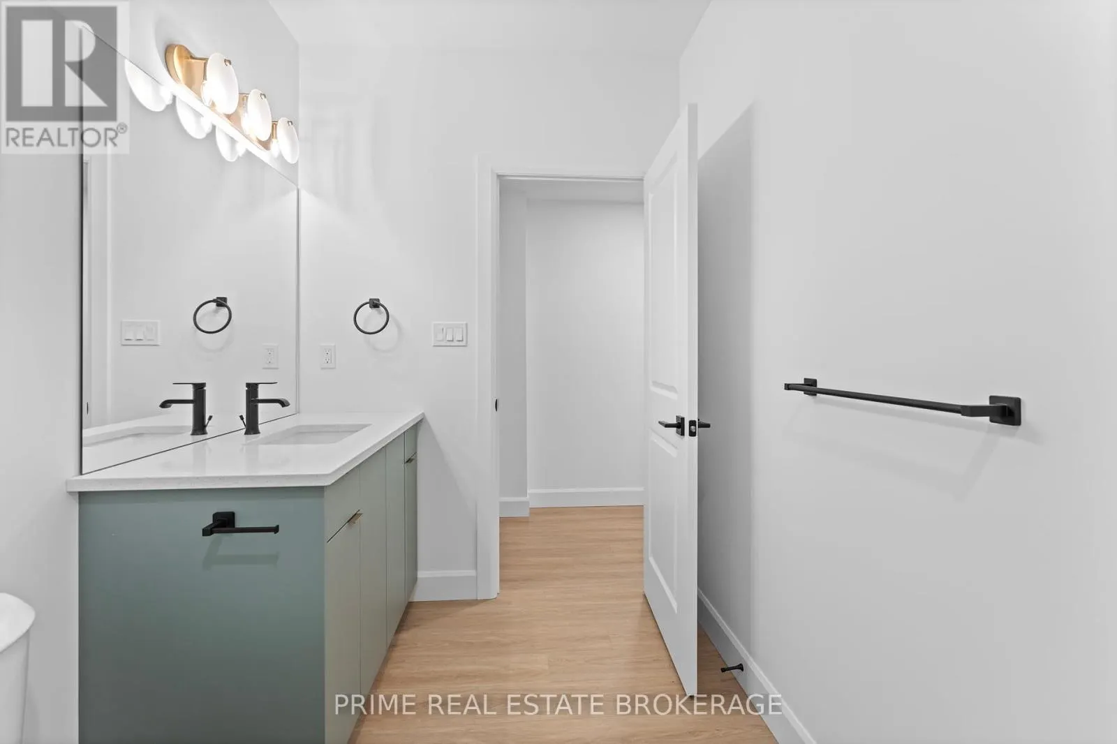 1 - 110 COASTAL CRESCENT, #1