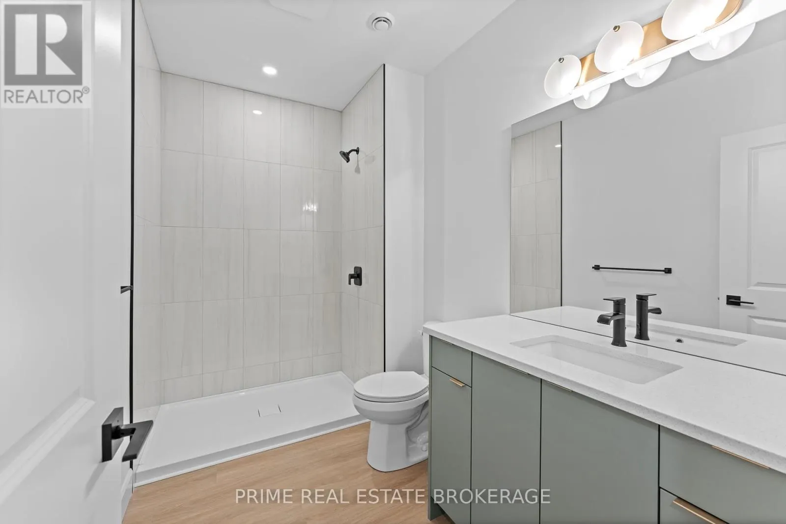 1 - 110 COASTAL CRESCENT, #1