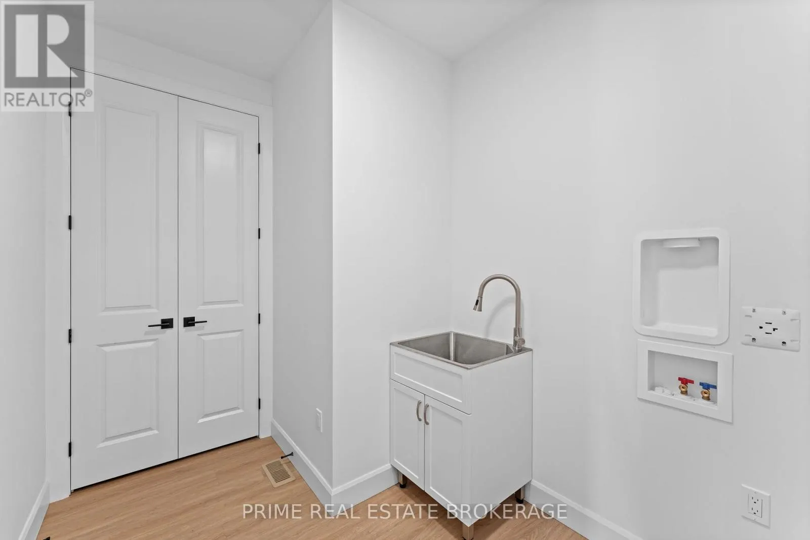 1 - 110 COASTAL CRESCENT, #1