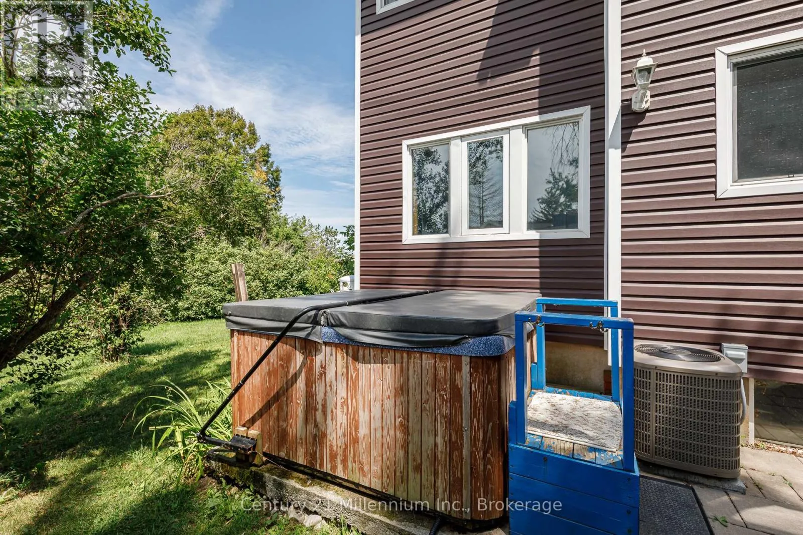 127 SCANDIA LANE