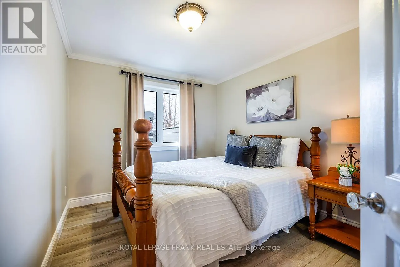 25 SHELLEY DRIVE