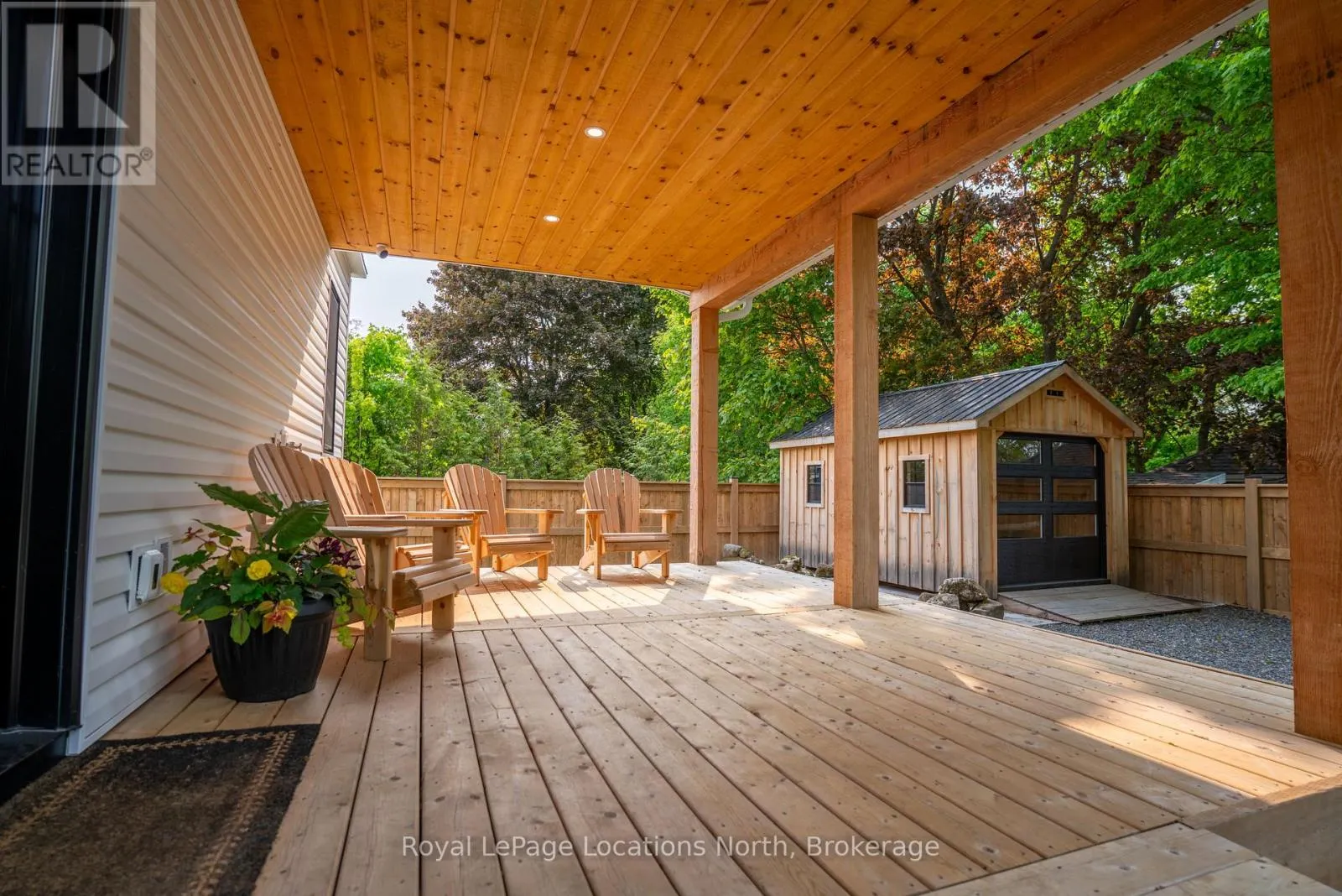 163 TROWBRIDGE STREET W