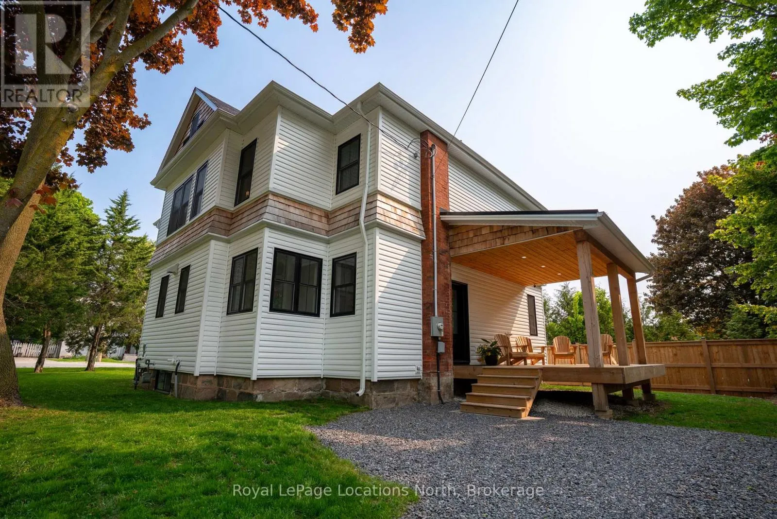 163 TROWBRIDGE STREET W