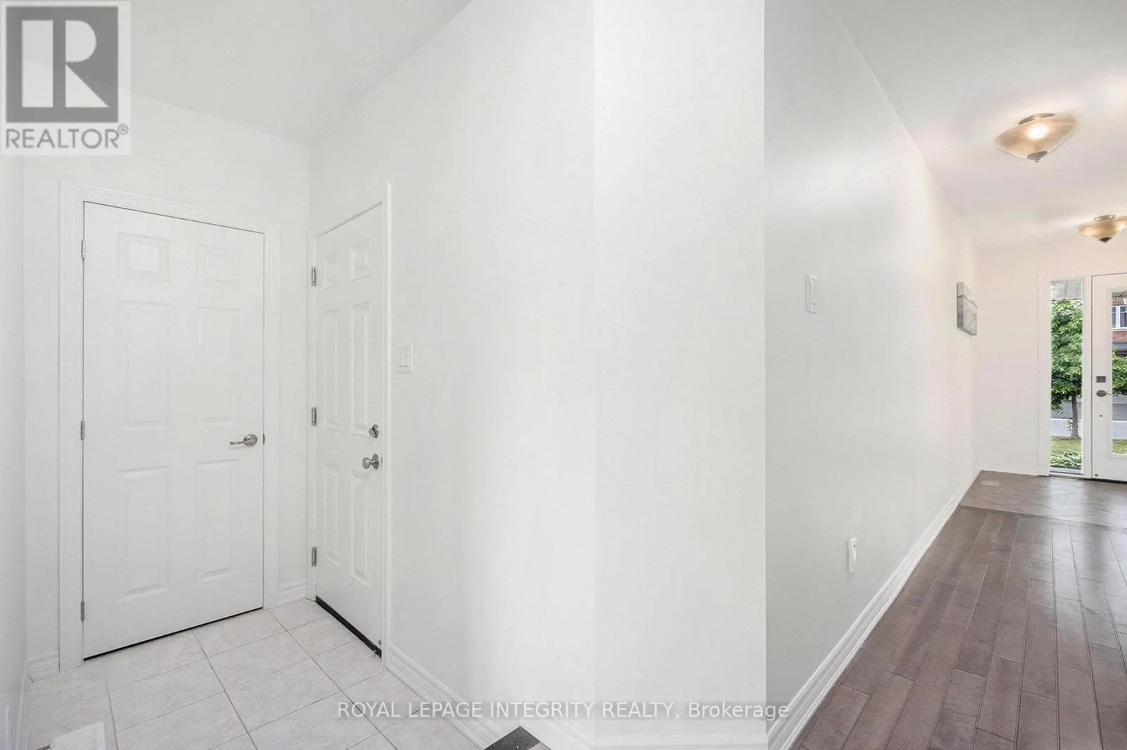 305 LIPIZZANER STREET