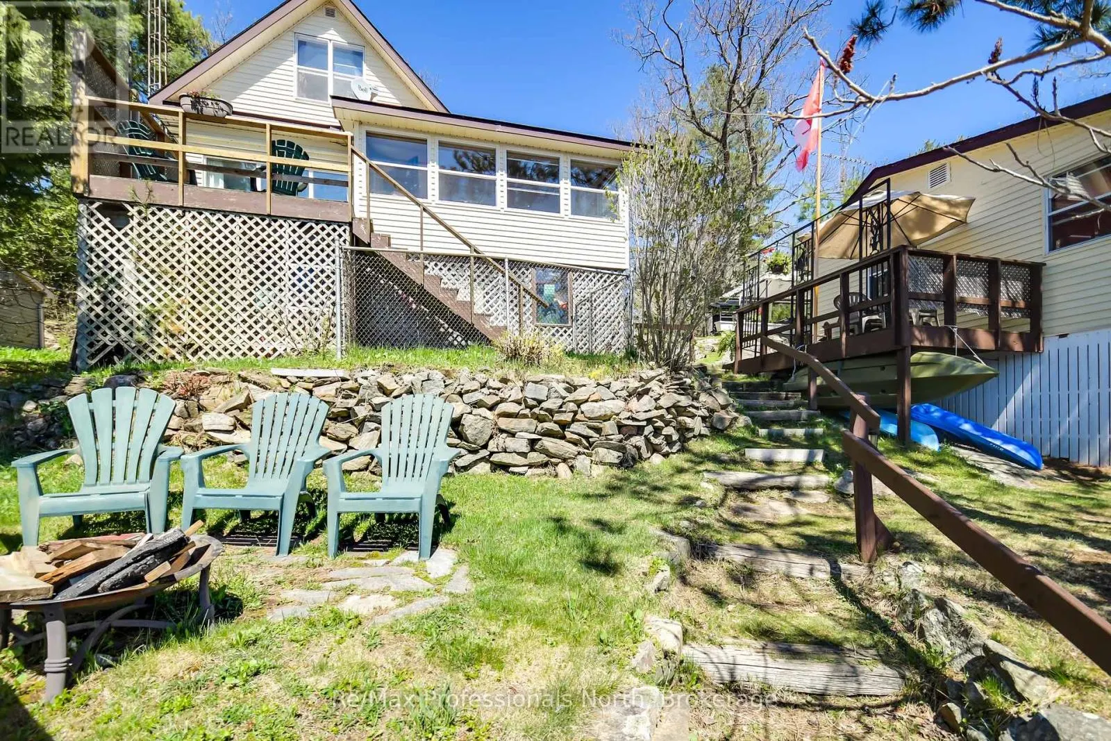 1055 EVANSWOOD DRIVE
