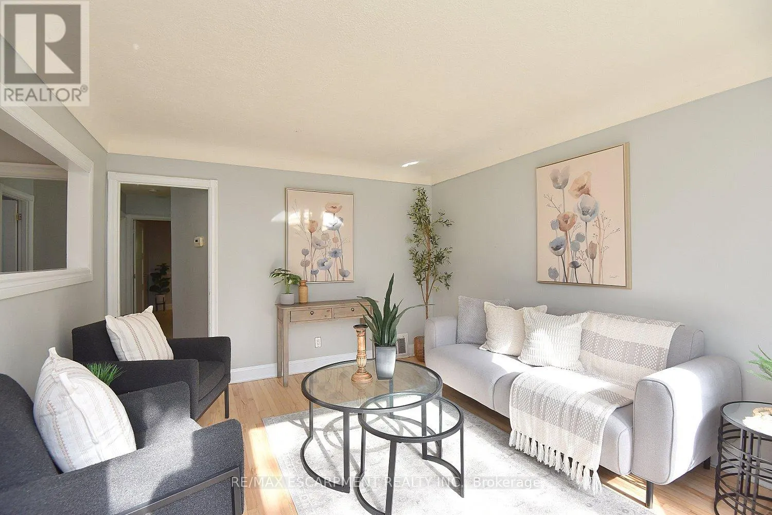 82 EAST 38TH STREET