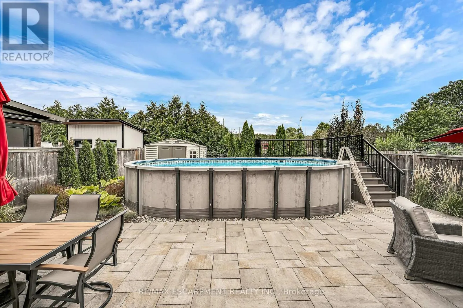 70 ESCARPMENT DRIVE